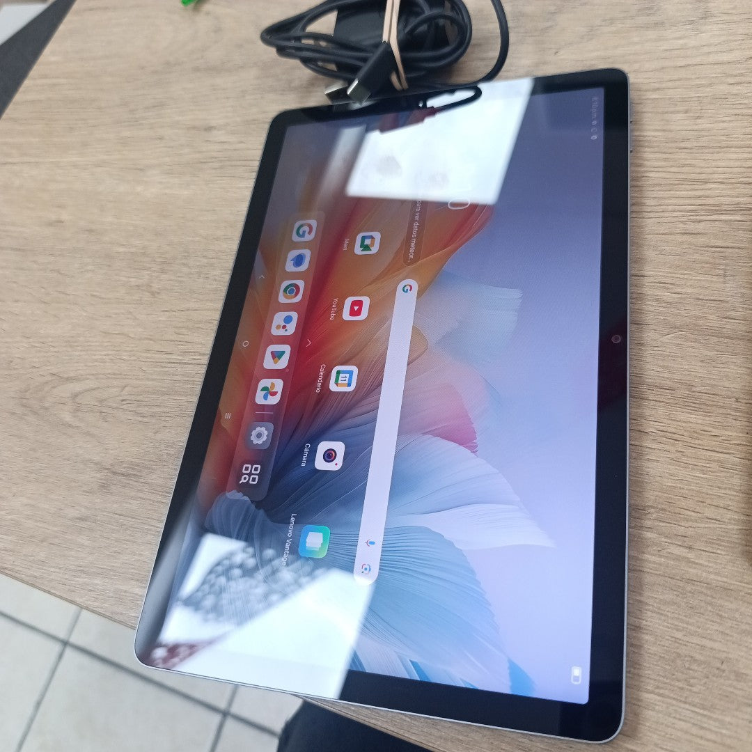TABLETA LENOVO TB311FU (2025) 128 GB 4 GB RAM (SEMINUEVO)