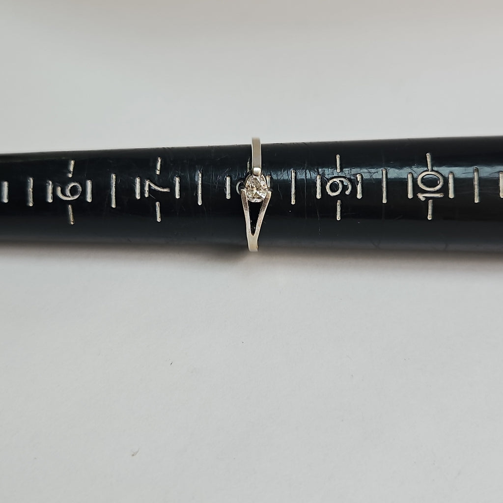 ANILLITO ORO BLANCO 14 K 2,30 GRMS (SEMINUEVO)