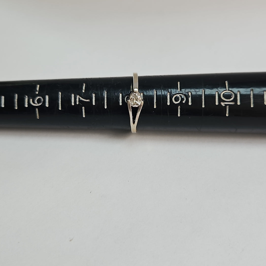 ANILLITO ORO BLANCO 14 K 2,30 GRMS (SEMINUEVO)