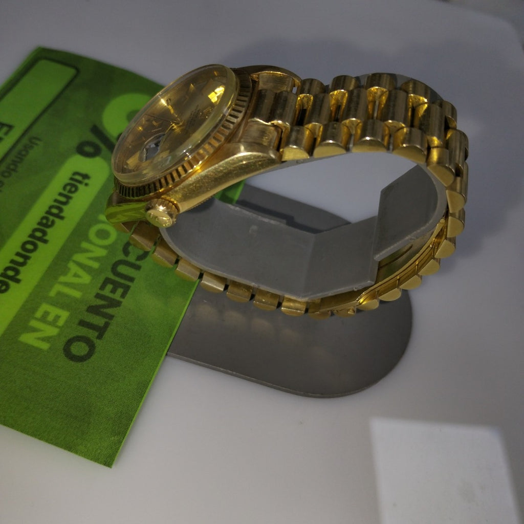 RELOJ CAJA Y PULSO ORO ORO 18 K 118.2 GRMS (SEMINUEVO)