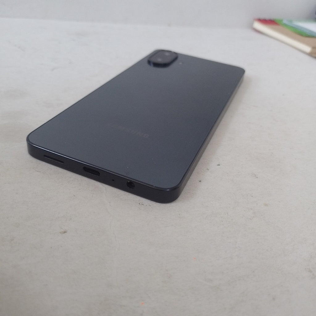 CELULAR SAMSUNG GALAXY A07 SM-A075M (2025) 64 GB 4 GB RAM (SEMINUEVO)