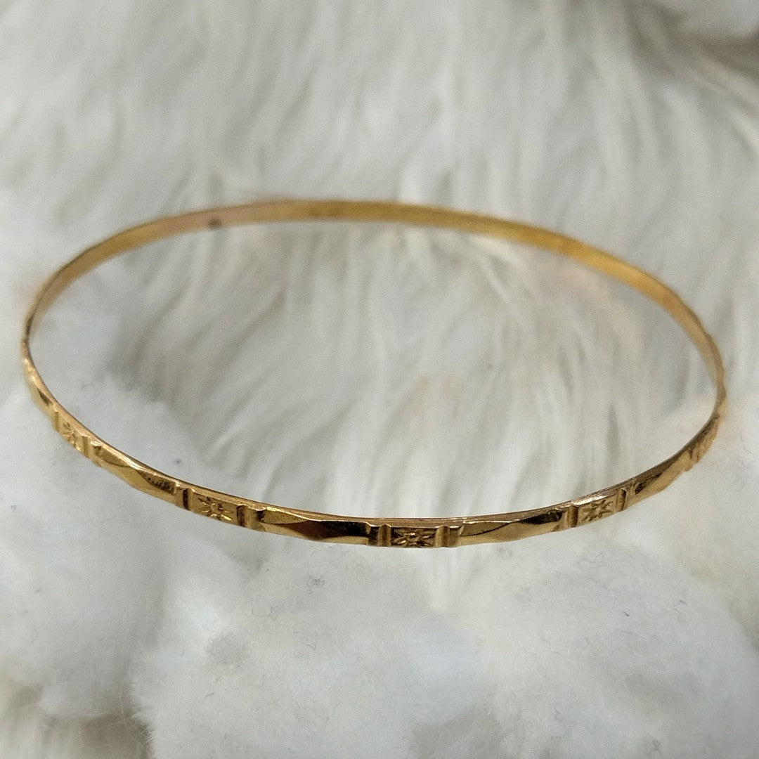 PULSERA RIGIDA ORO 14 K 3.3 GRMS (SEMINUEVO)