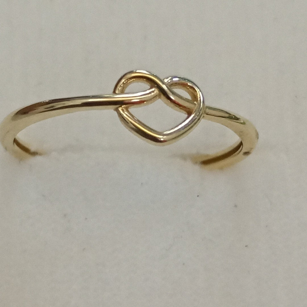 ANILLOS ANILLITO FIG CORAZON 10K TALLA 7 0.8 GR (NUEVO)
