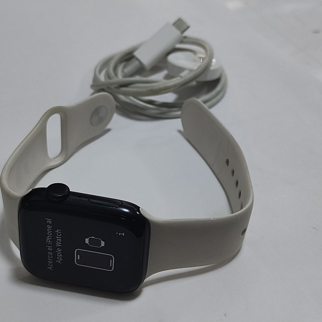 SMARTWATCH APPLE SE 2 ALUMINIO A2723 44 MM GPS (SEMINUEVO)