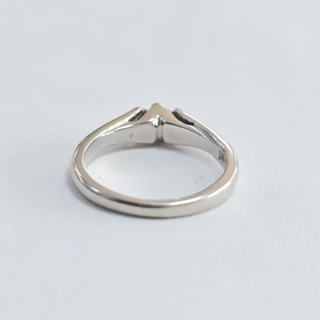 SOLITARIO ORO BLANCO 14 K 2,70 GRMS (SEMINUEVO)