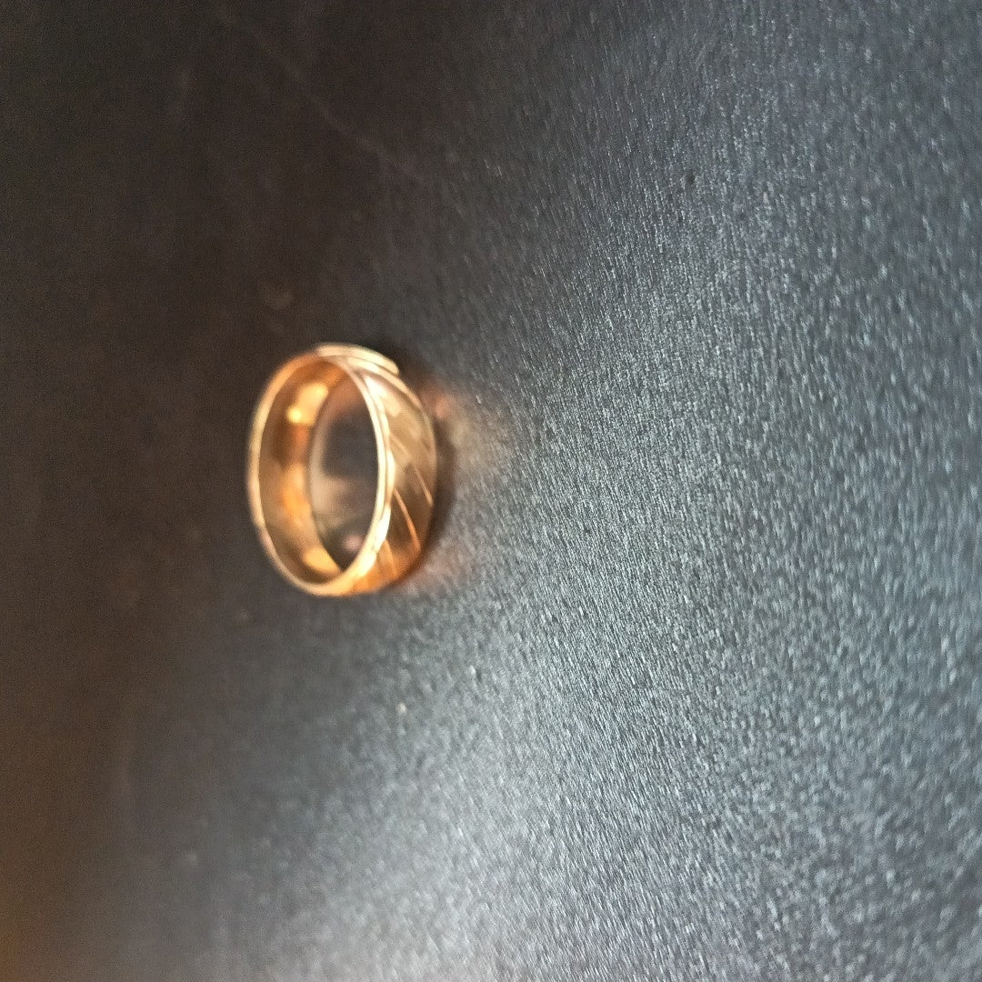 ARGOLLA ORO 10 K 1.8 GRMS (SEMINUEVO)