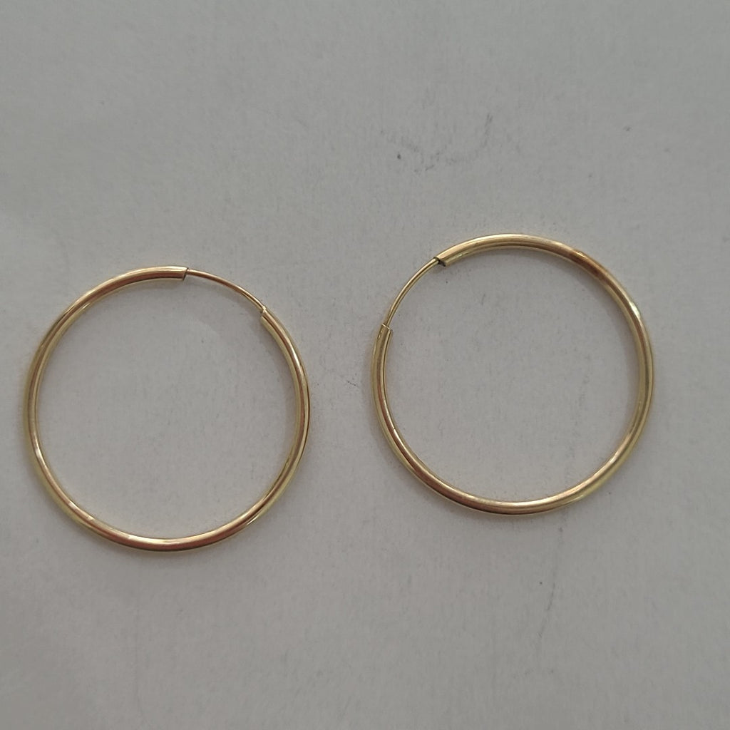 ARETES PAR ORO 14 K 0.8 GRMS (SEMINUEVO)