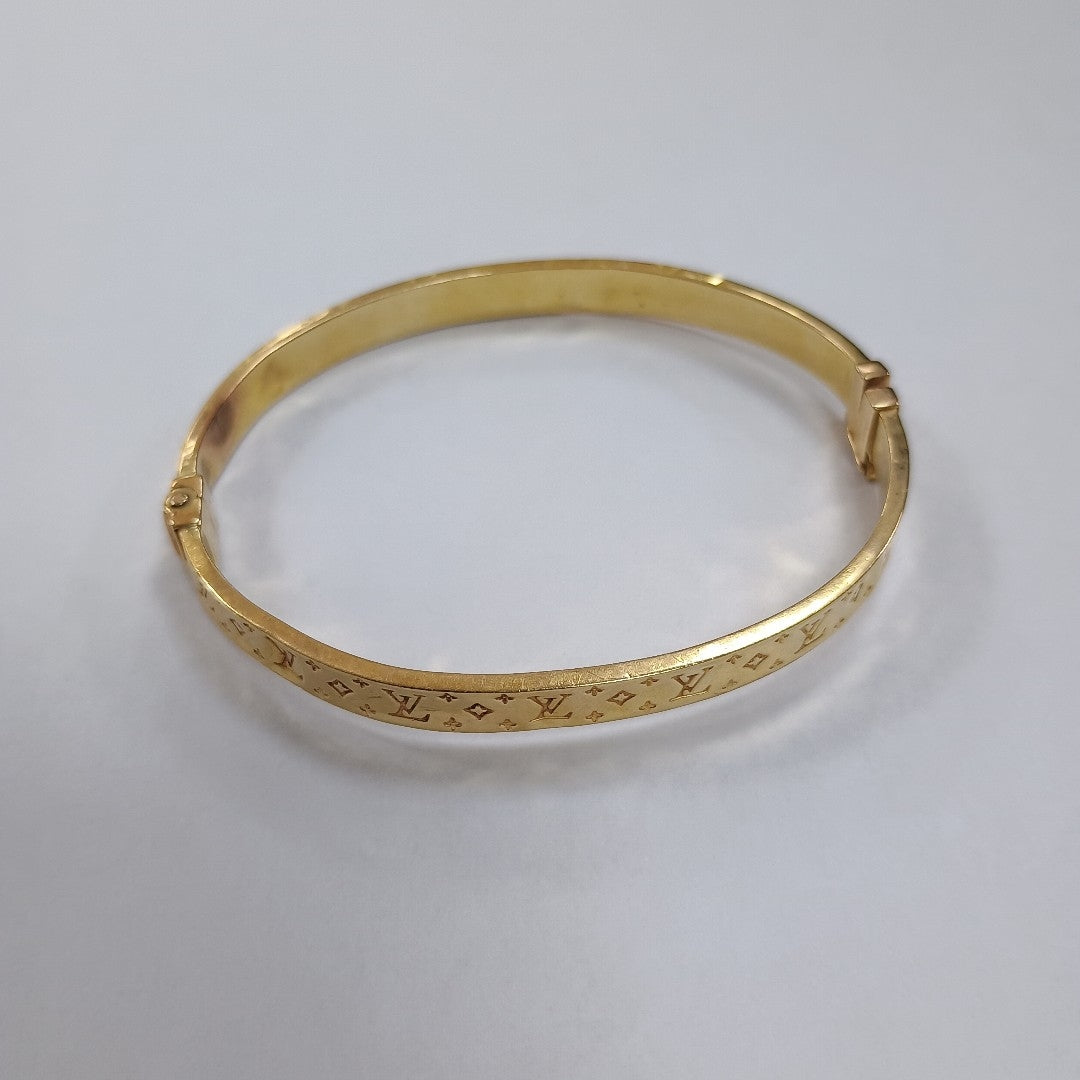 PULSERA RIGIDA ORO 10 K 8.3 GRMS (SEMINUEVO)