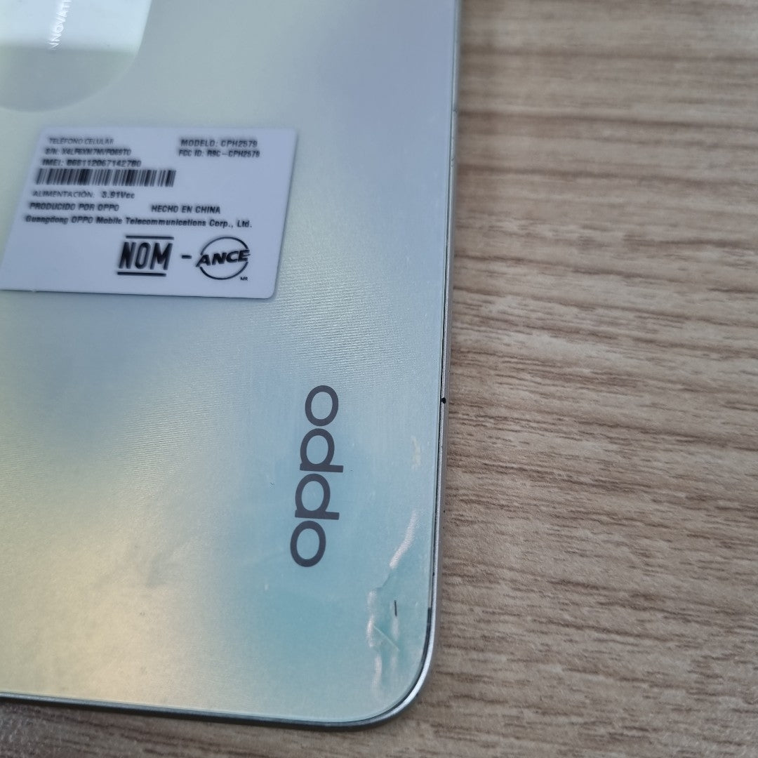 CELULAR OPPO A38 CPH2579 (2023) 128 GB 4 GB RAM (SEMINUEVO)