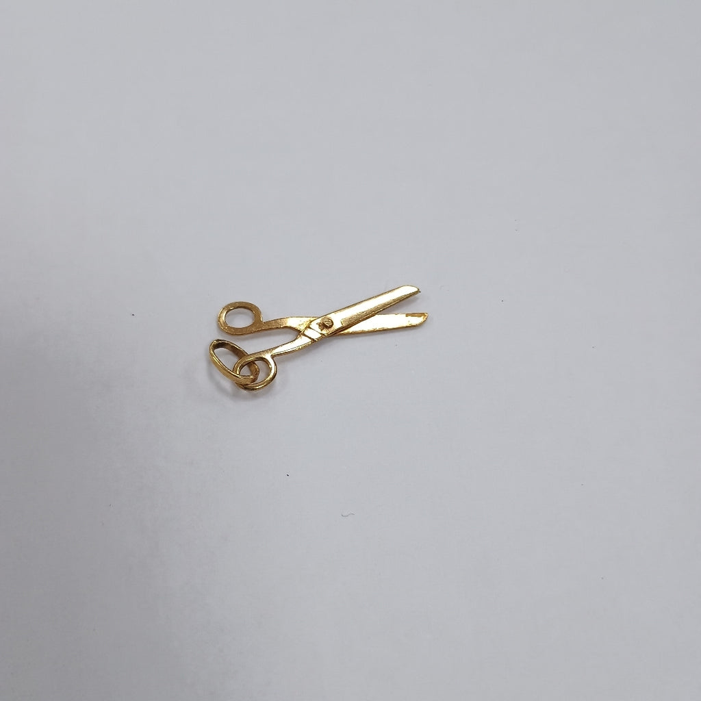DIJE ORO 10 K 0.9 GRMS (SEMINUEVO)