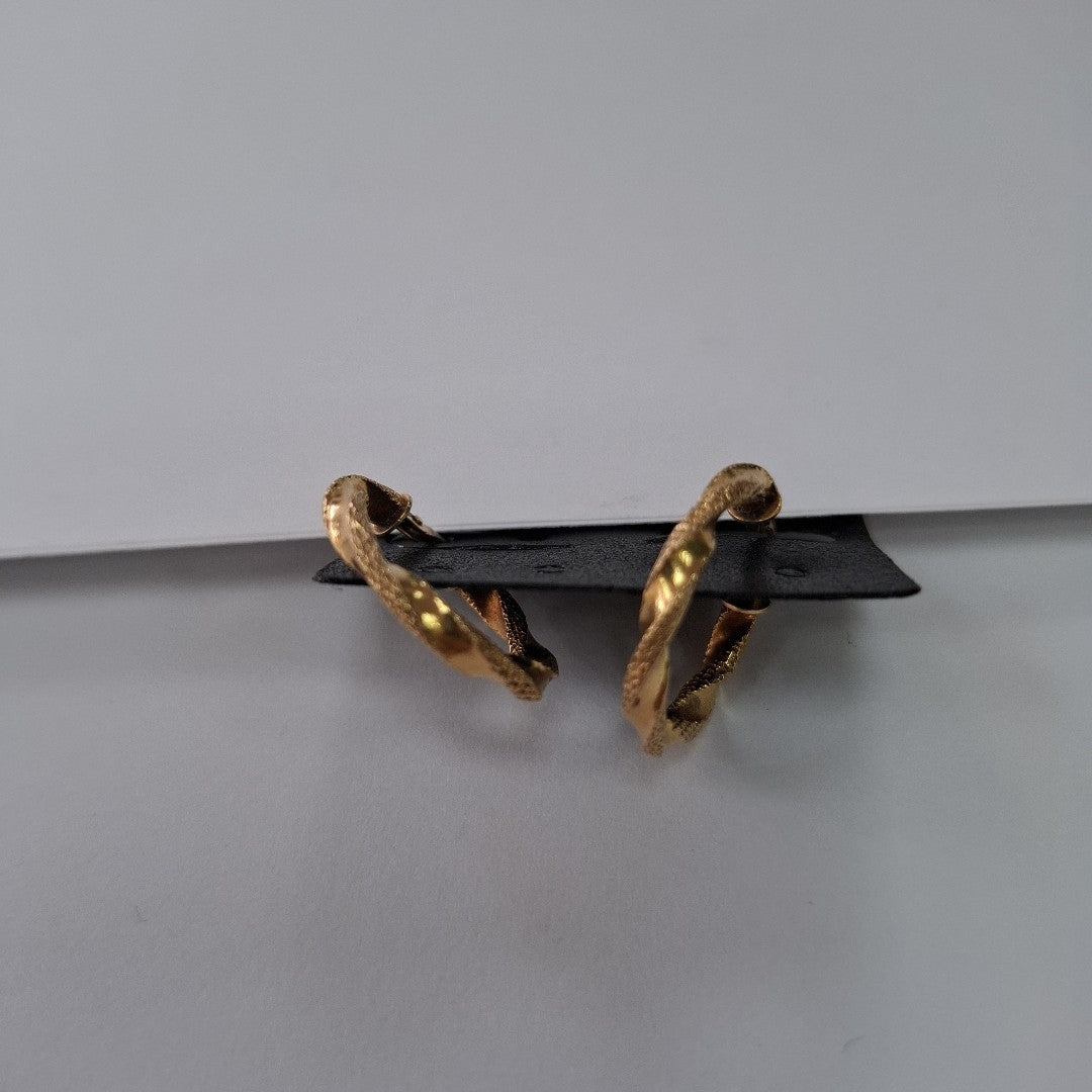ARRACADAS PAR ORO 14 K 1.6 GRMS (SEMINUEVO)