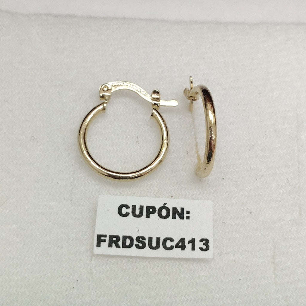 ARETES ARRACADAS ESTRIADAS 14K 1.3 GR (NUEVO)