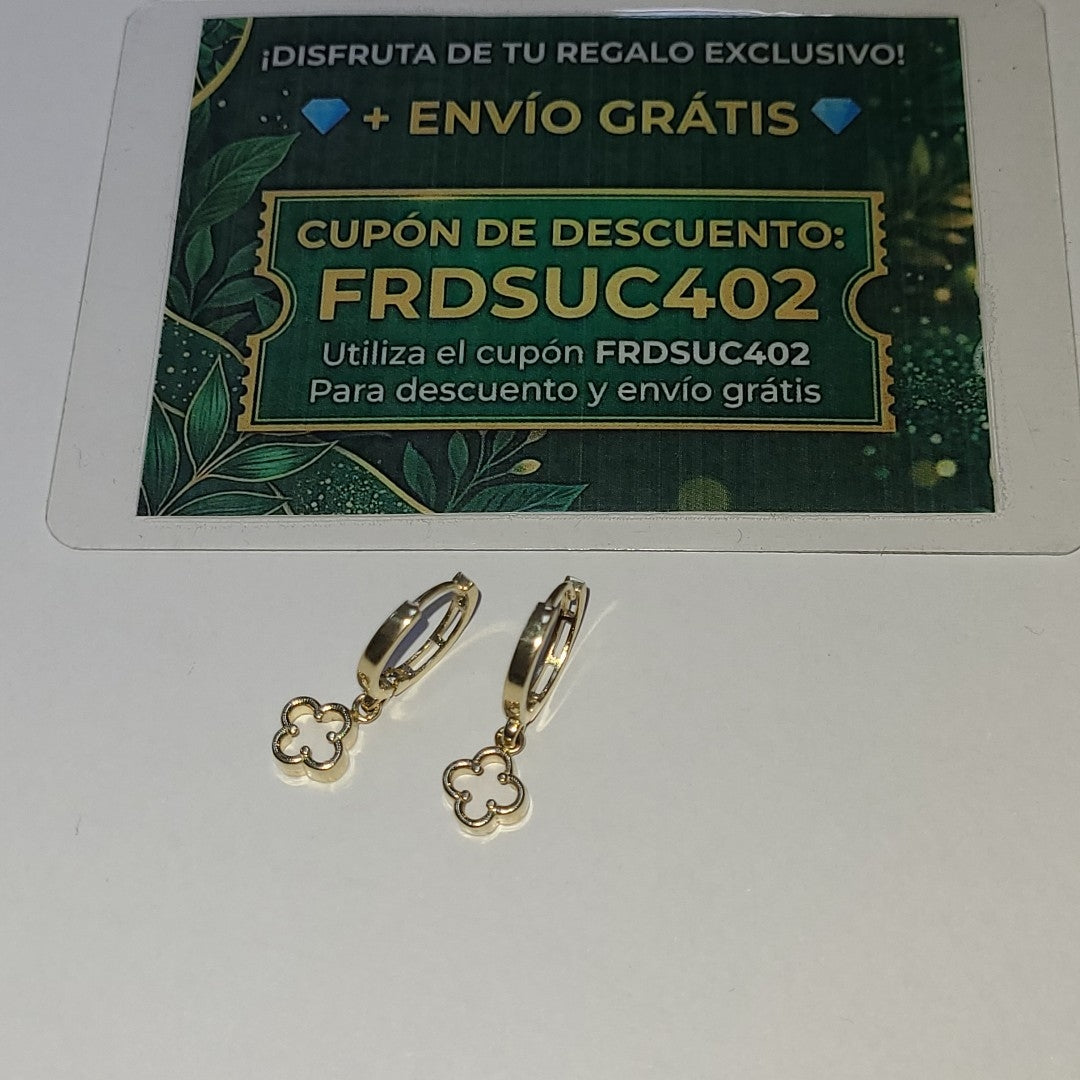 ARETES ARRACADAS CON DIJE 14K 2.4 GR (NUEVO)