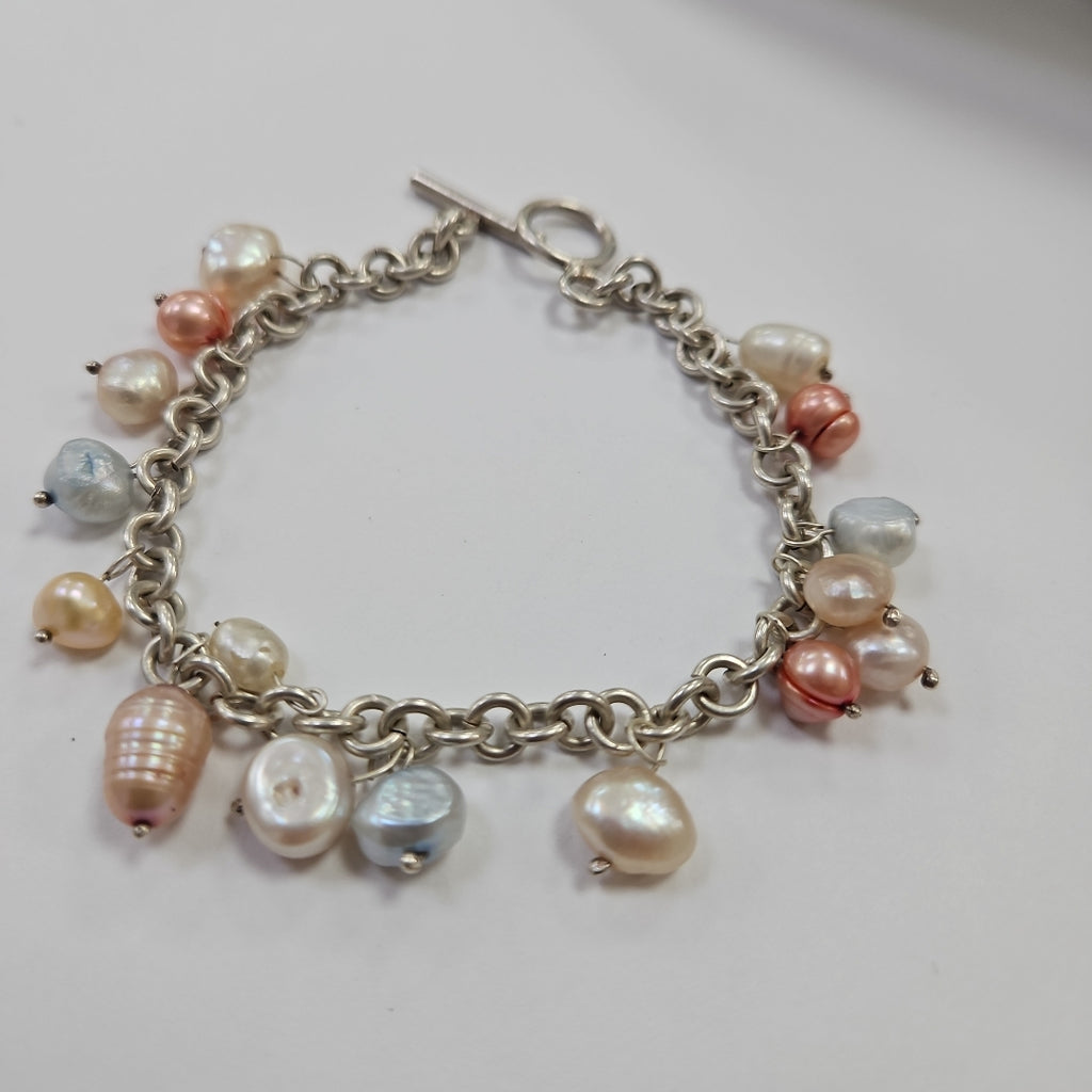 DIJE, PULSERA PLATA 21.6 GRMS (SEMINUEVO)
