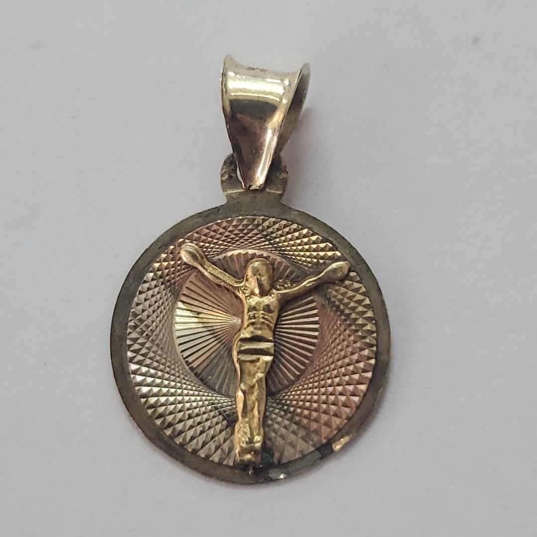 DIJE ORO 10 K 0.8 GRMS (SEMINUEVO)