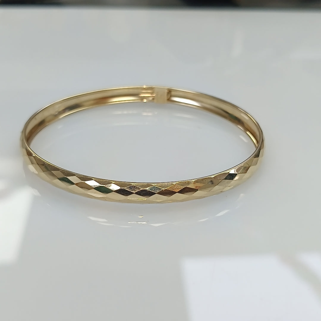 PULSERA RIGIDA ORO 10 K 5.1 GRMS (SEMINUEVO)