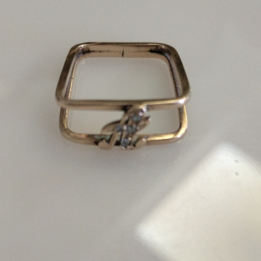 ANILLO ORO 14 K 2.6 GRMS (SEMINUEVO)
