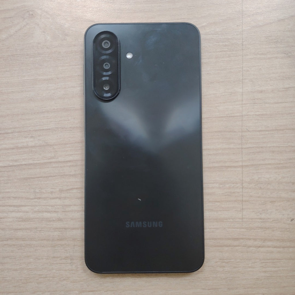 CELULAR SAMSUNG GALAXY A17 SM-A175F (2025) 128 GB 4 GB RAM (SEMINUEVO)