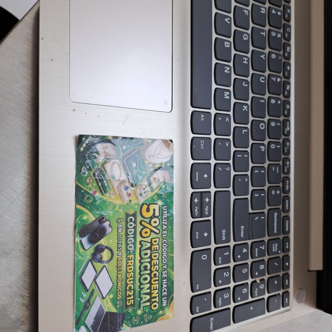 LAPTOP LENOVO IDEAPAD 3 15ITL05 (2022) 256 GB SSD 8 GB RAM (SEMINUEVO)