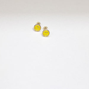 BROQUELES BROQUEL FIG SONRISA ESMALTE AMARILLO 14K 0.2074 GR (NUEVO)