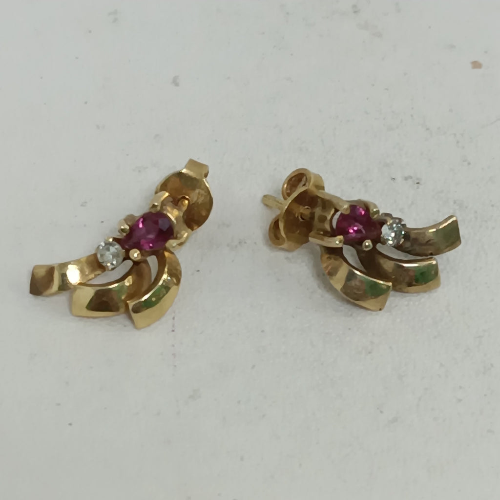 ARETES PAR ORO 10 K 3.1 GRMS (SEMINUEVO)