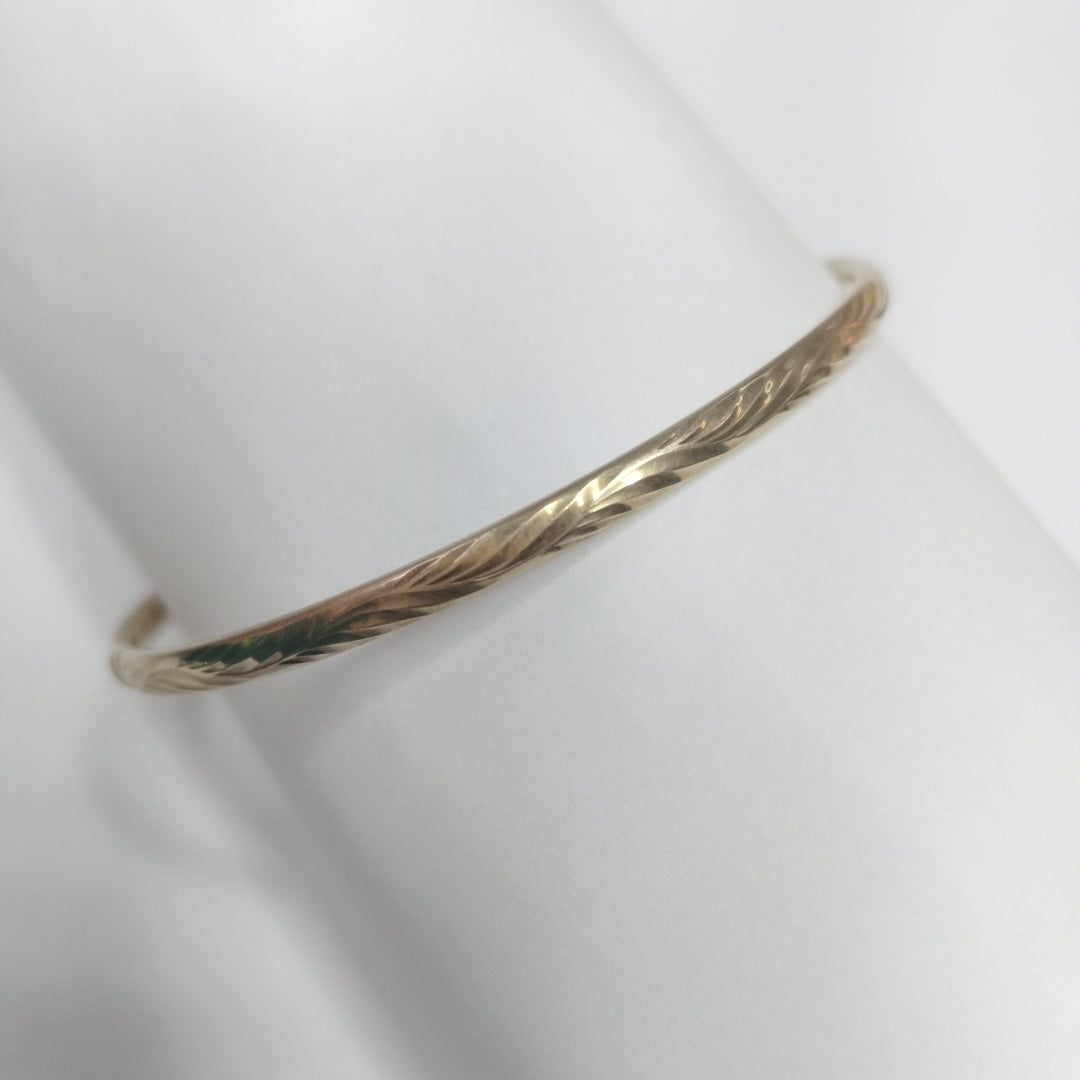 PULSERA RIGIDA ORO 10 K 4.1 GRMS (SEMINUEVO)