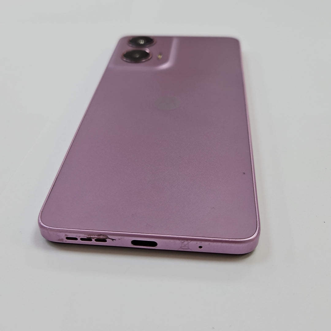 CELULAR MOTOROLA MOTO G24 XT2423-1 (2024) 256 GB 4 GB RAM (SEMINUEVO)
