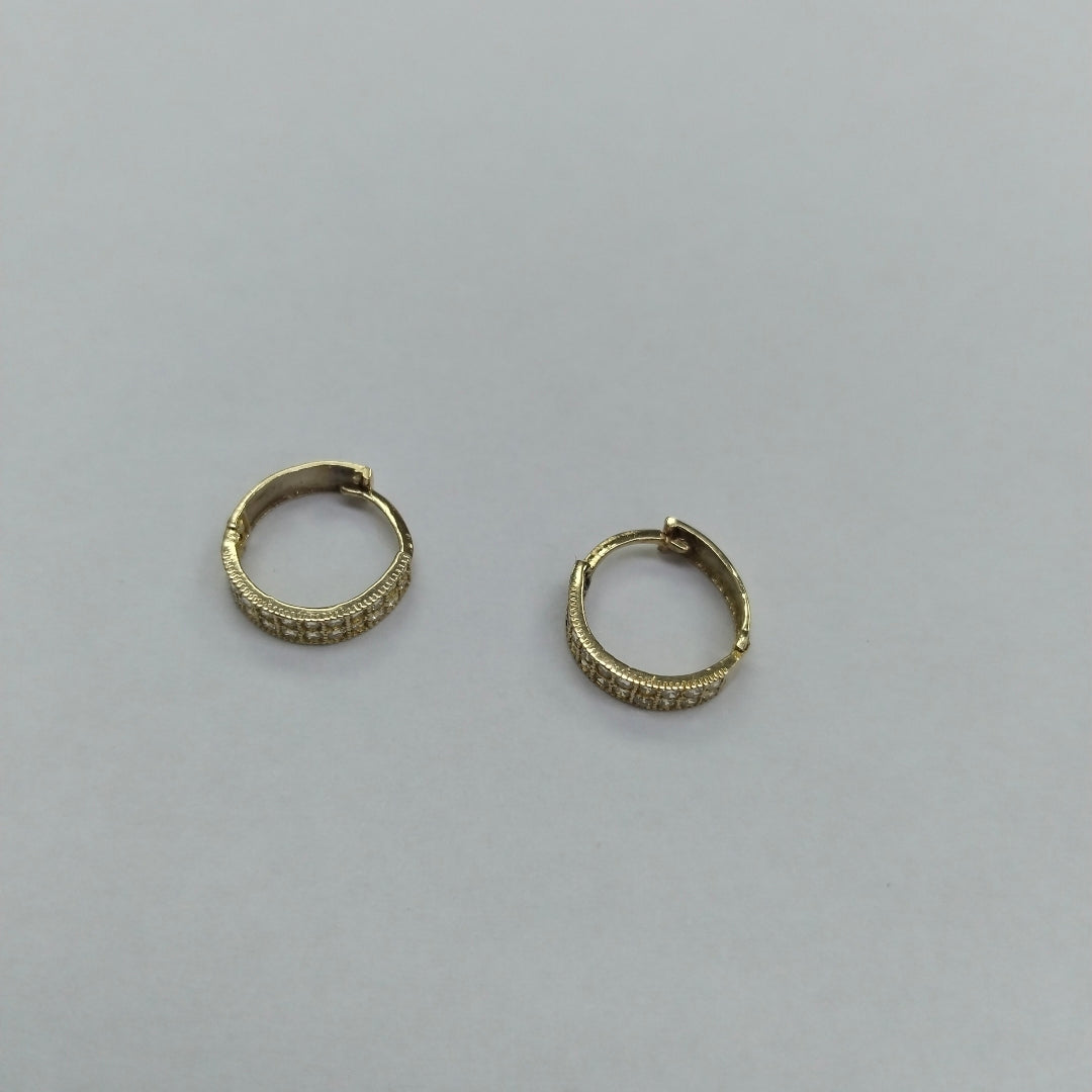 ARRACADAS PAR ORO 10 K 1 GRMS (SEMINUEVO)