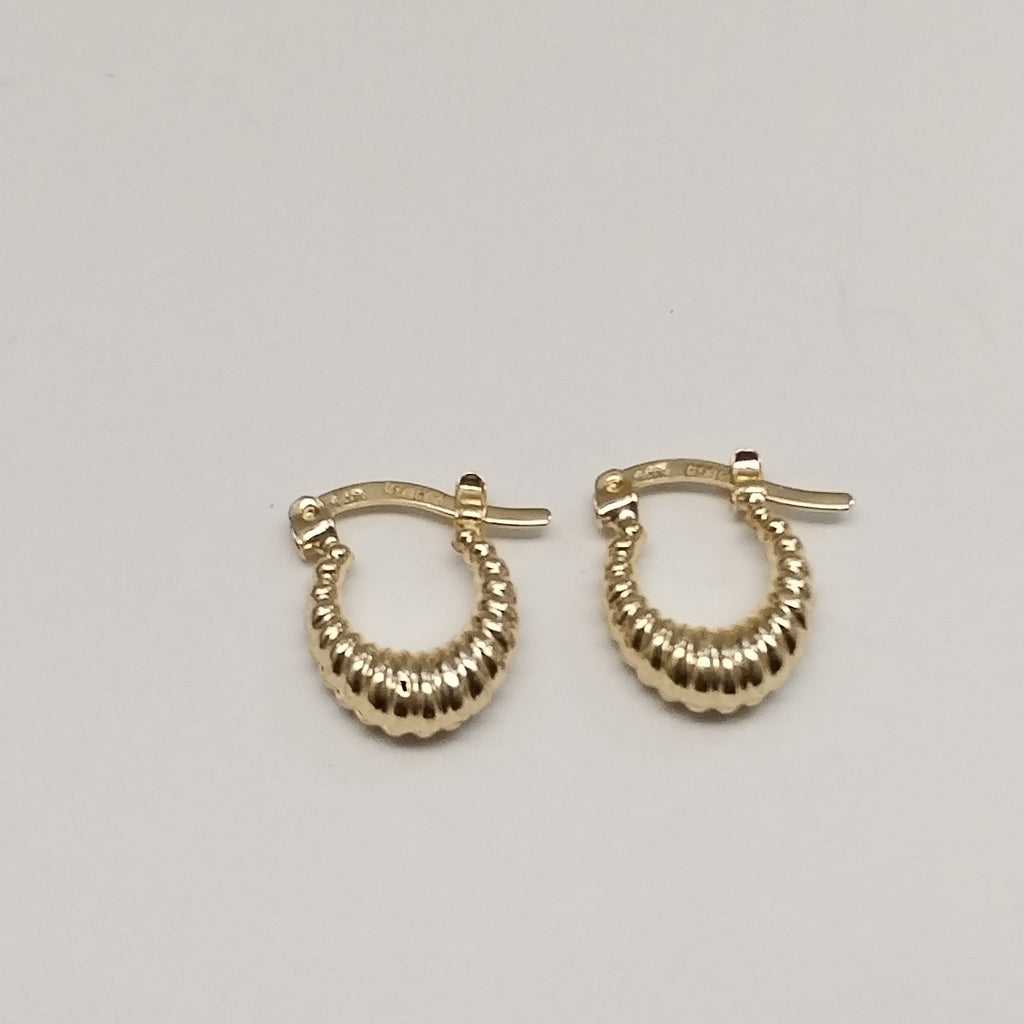 ARETES ARRACADA ESTRIADAS 14K 1.1 GR (NUEVO)