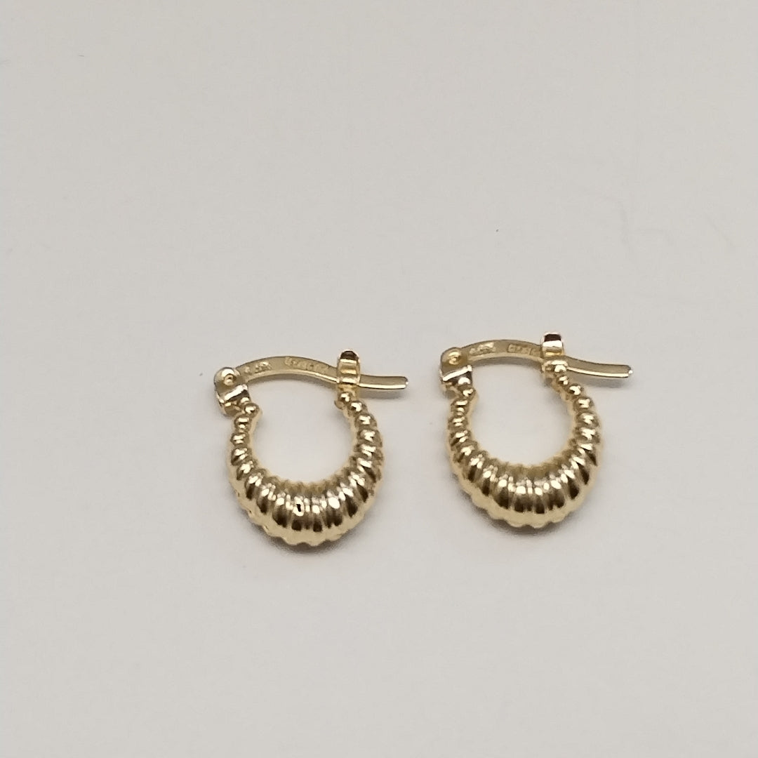 ARETES ARRACADA ESTRIADAS 14K 1.1 GR (NUEVO)