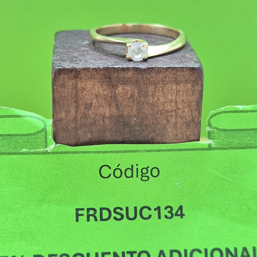 SOLITARIO ORO 10 K 2 GRMS (SEMINUEVO)