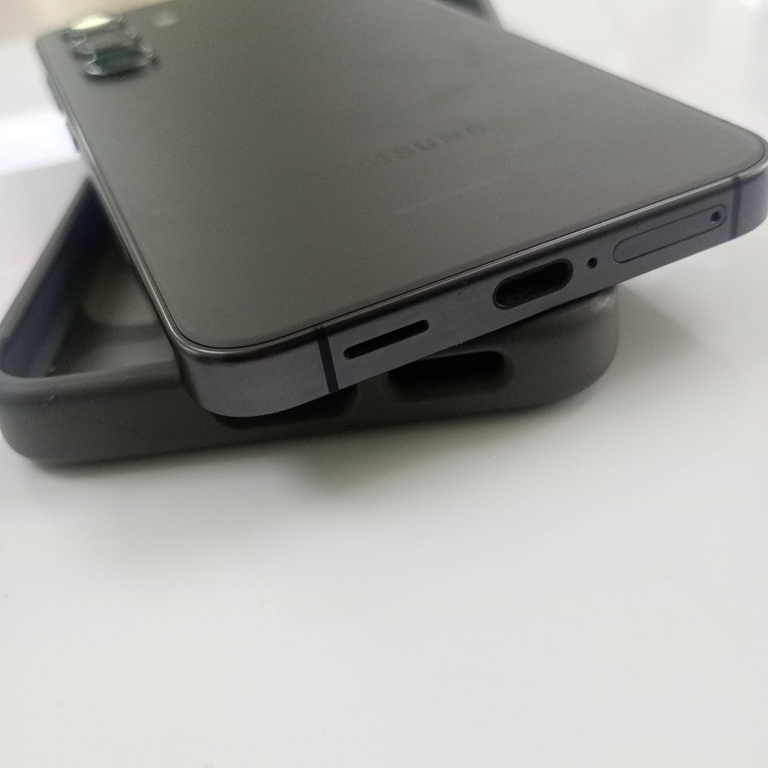 CELULAR SAMSUNG GALAXY S24 SM-S921U1 (2024) 128 GB 8 GB RAM (SEMINUEVO)