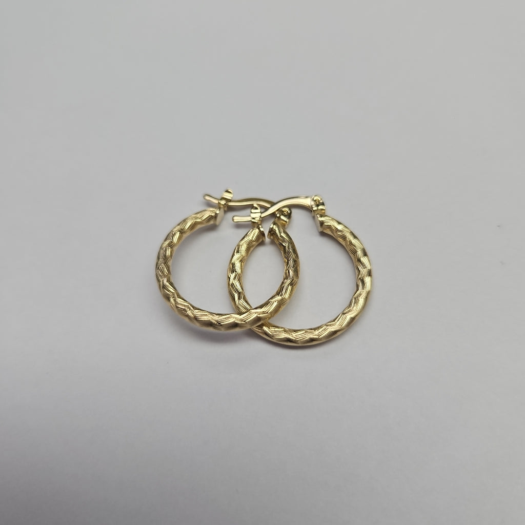 ARETES ARRACADAS LABRADAS 14K 2.1 GR (NUEVO)
