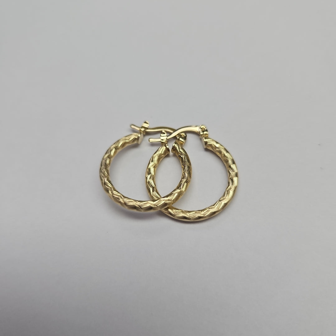 ARETES ARRACADAS LABRADAS 14K 2.1 GR (NUEVO)
