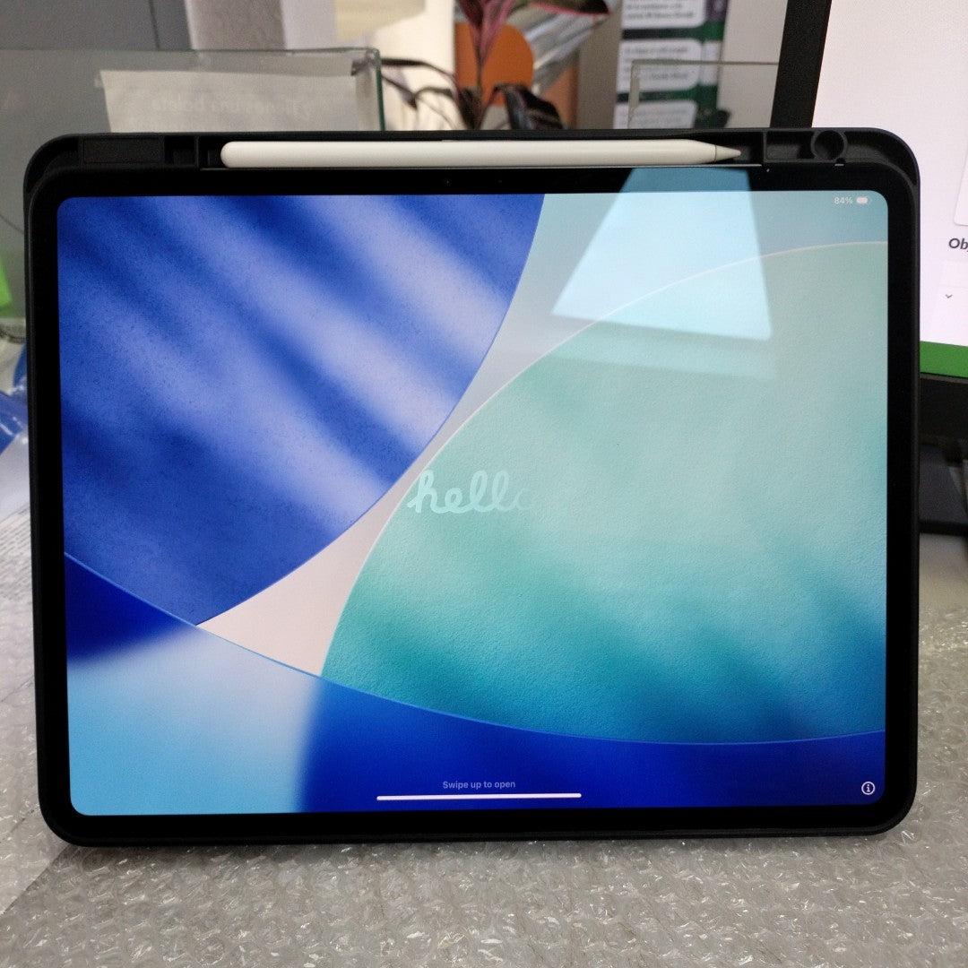 TABLETA APPLE IPAD PRO 13" A2925 (2024) 256 GB 8 GB RAM (SEMINUEVO)