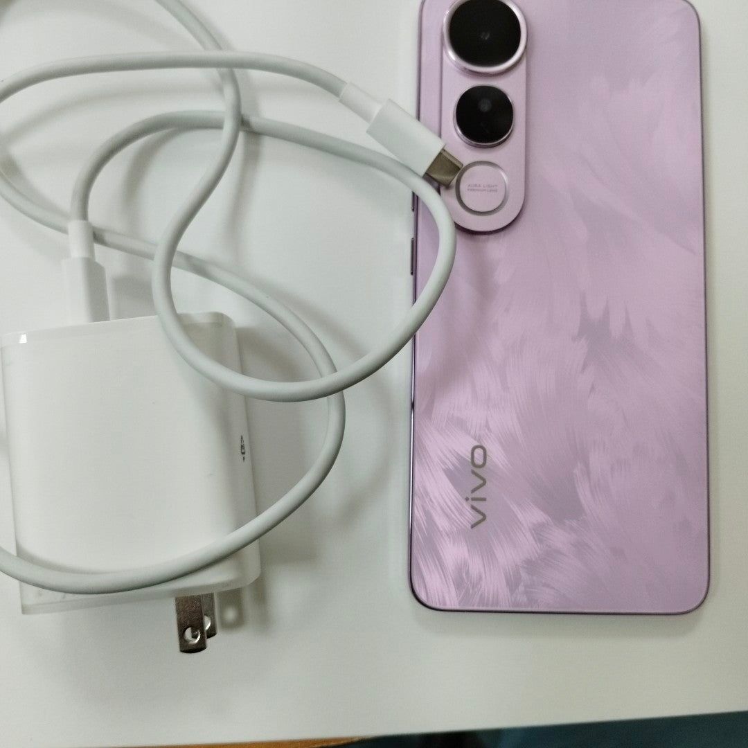 CELULAR VIVO V50 LITE V2441 (2025) 256 GB 8 GB RAM (SEMINUEVO)