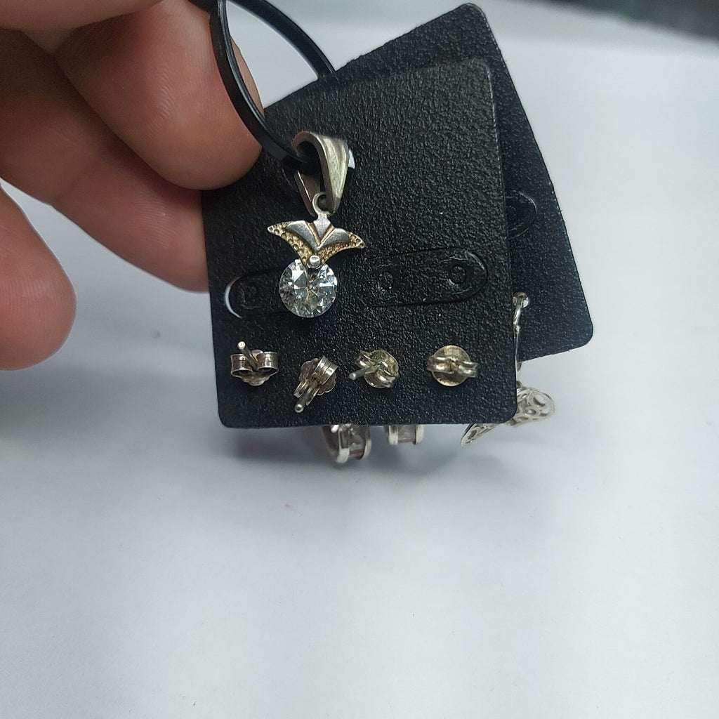 ARETES PAR PLATA 11 GRMS (SEMINUEVO)
