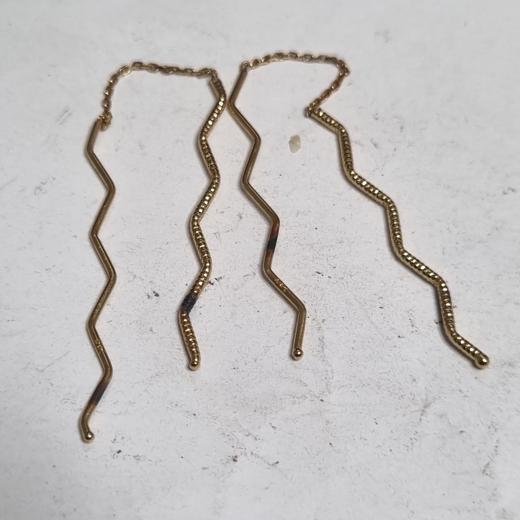 VIOLADORES PAR ORO 14 K 1,30 GRMS (SEMINUEVO)