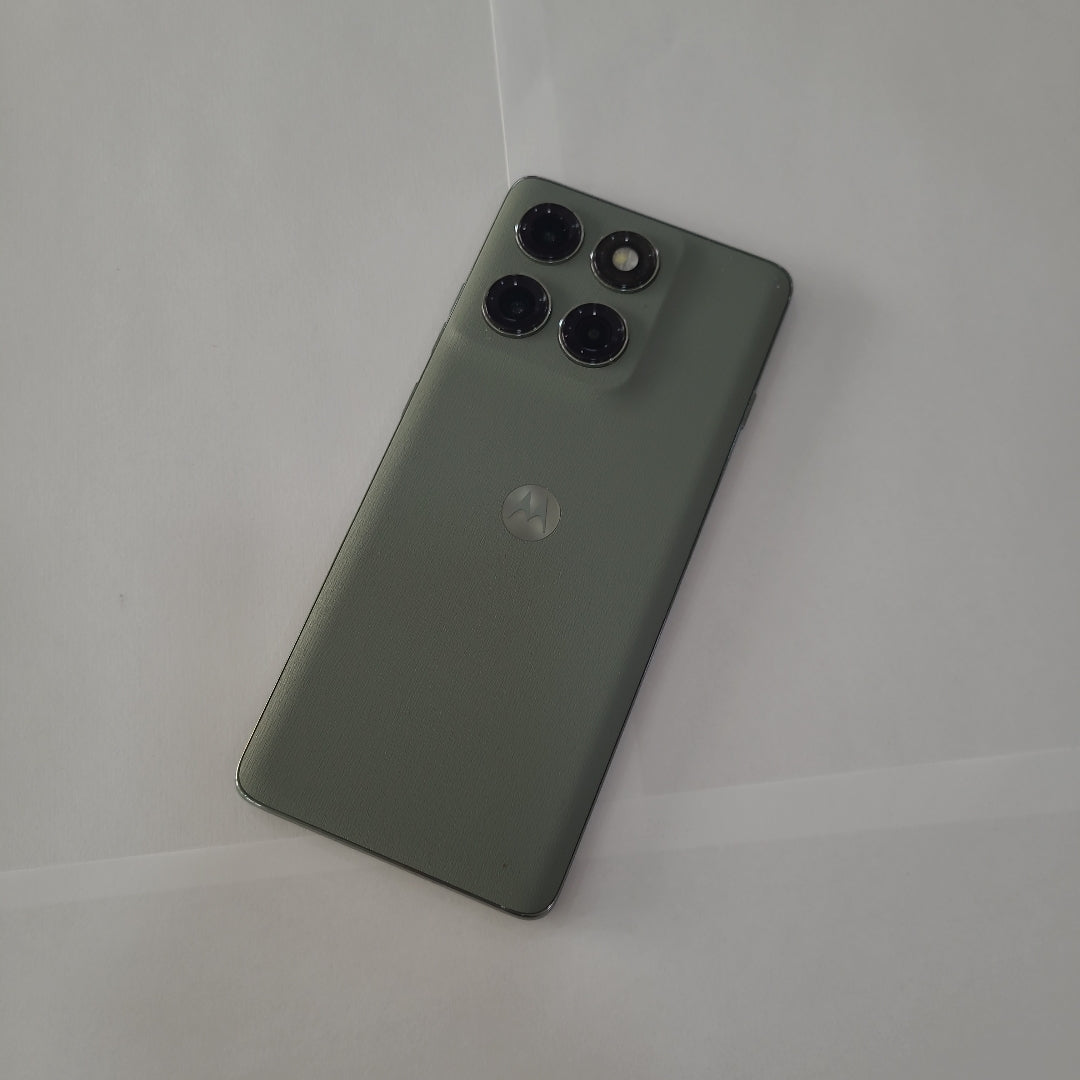 CELULAR MOTOROLA EDGE 60 PRO XT2507-1 (2025) 512 GB 12 GB RAM (SEMINUEVO)