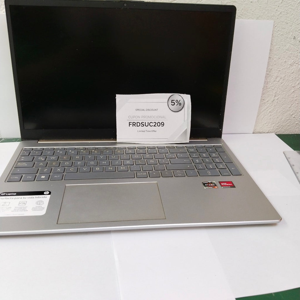 LAPTOP HP 15-FC0000LA(2024) 512 GB SSD 8 GB RAM