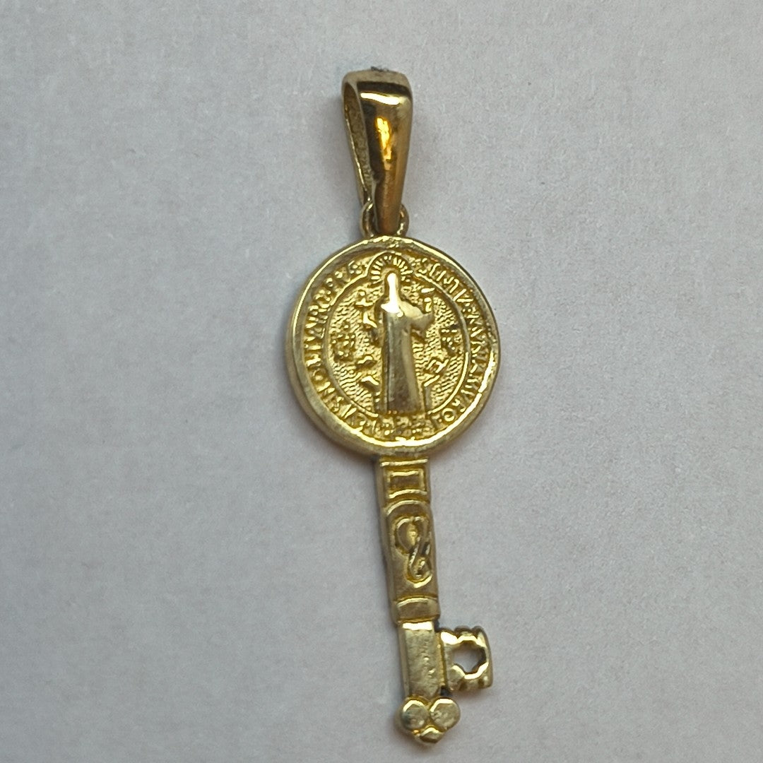 DIJE ORO 10 K 0.9 GRMS (SEMINUEVO)