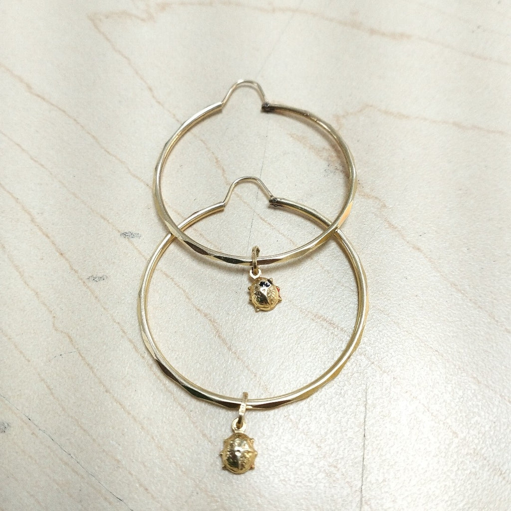 ARRACADAS PAR ORO 14 K 3.6 GRMS (SEMINUEVO)
