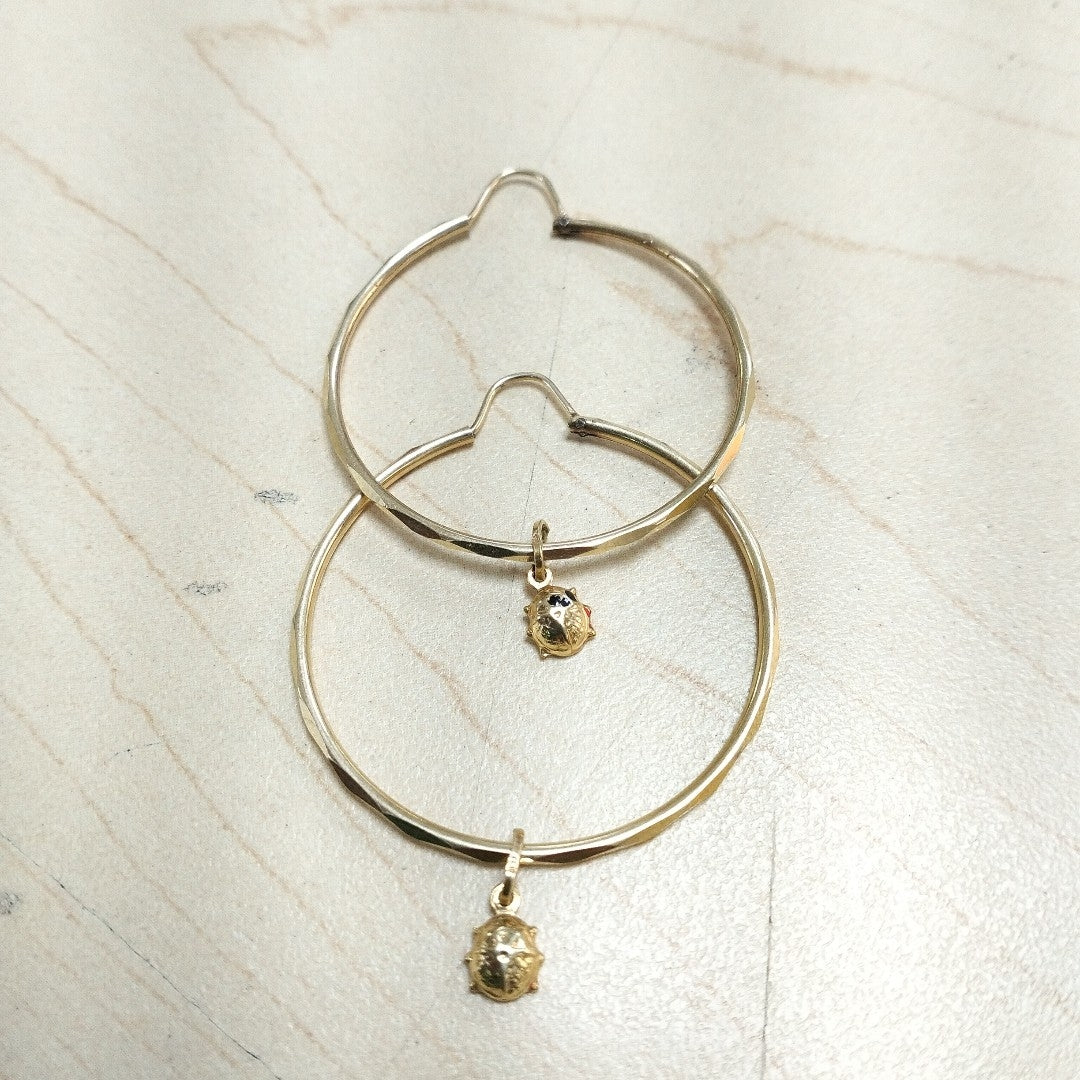 ARRACADAS PAR ORO 14 K 3.6 GRMS (SEMINUEVO)