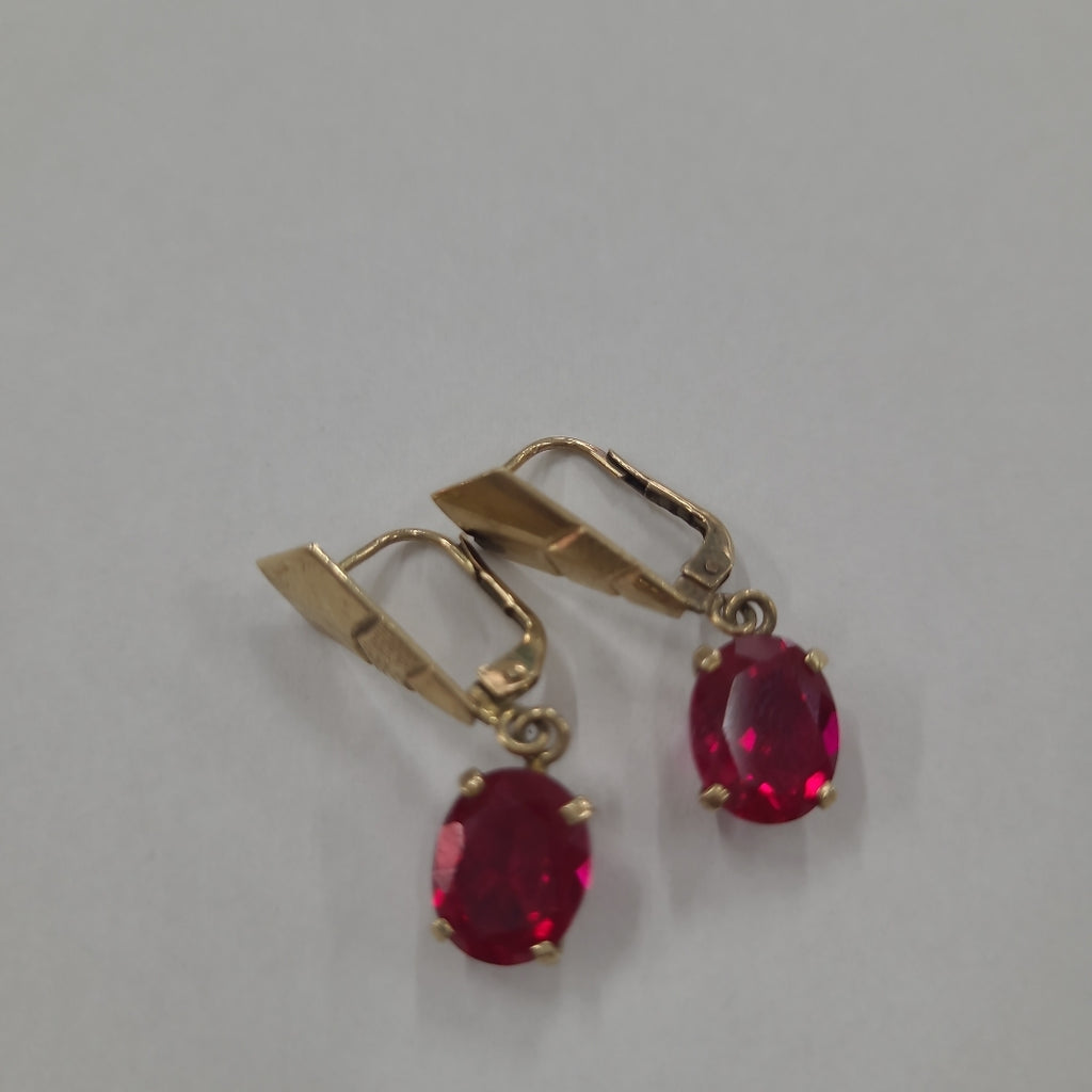 ARETES PAR ORO 8 K 3,30 GRMS (SEMINUEVO)