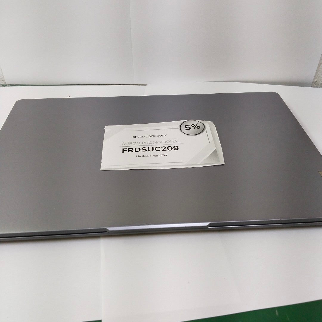 LAPTOP LENOVO IDEAPAD SLIM 3 15IRH8 (2025) 512 GB SSD 16 GB RAM