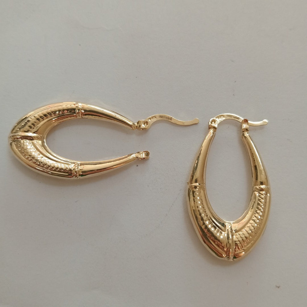 ARETES ARRACADAS ESTRIADAS 14K 2.6 GR (NUEVO)