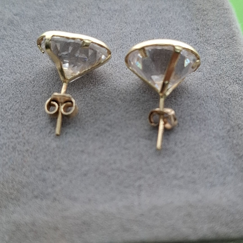 BROQUELES PAR ORO 10 K 2,90 GRMS (SEMINUEVO)