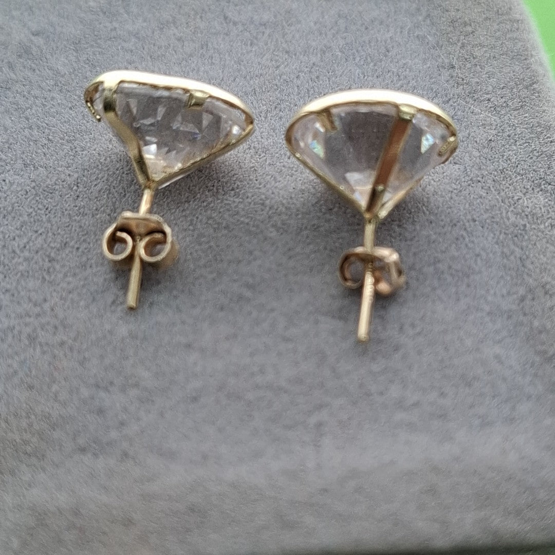 BROQUELES PAR ORO 10 K 2,90 GRMS (SEMINUEVO)