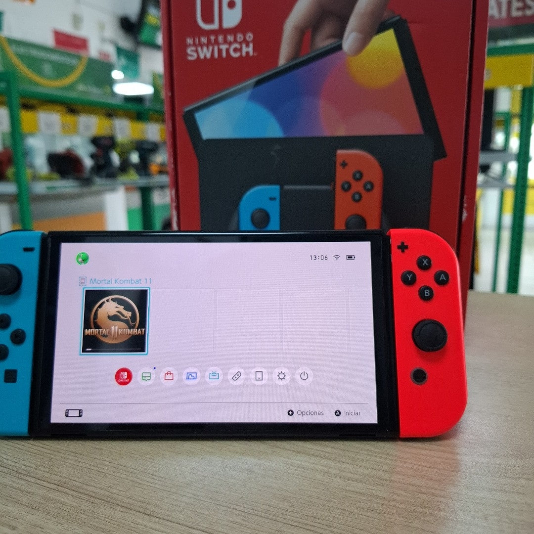 CONSOLA DE VIDEOJUEGO NINTENDO SWITCH OLED 64 GB (SEMINUEVO)