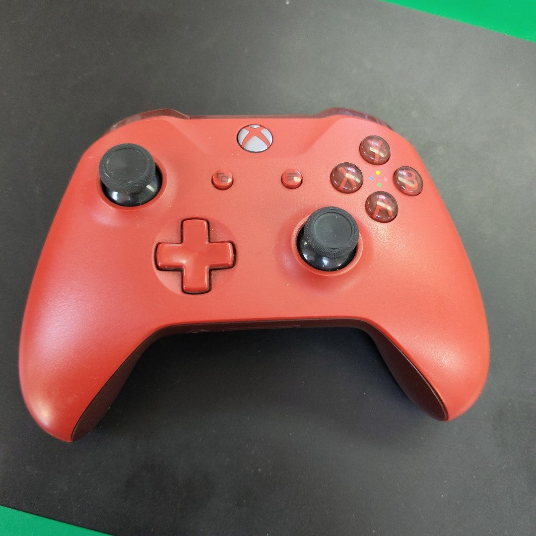 CONSOLA DE VIDEOJUEGO MICROSOFT XBOX ONE X 1 TB (SEMINUEVO)